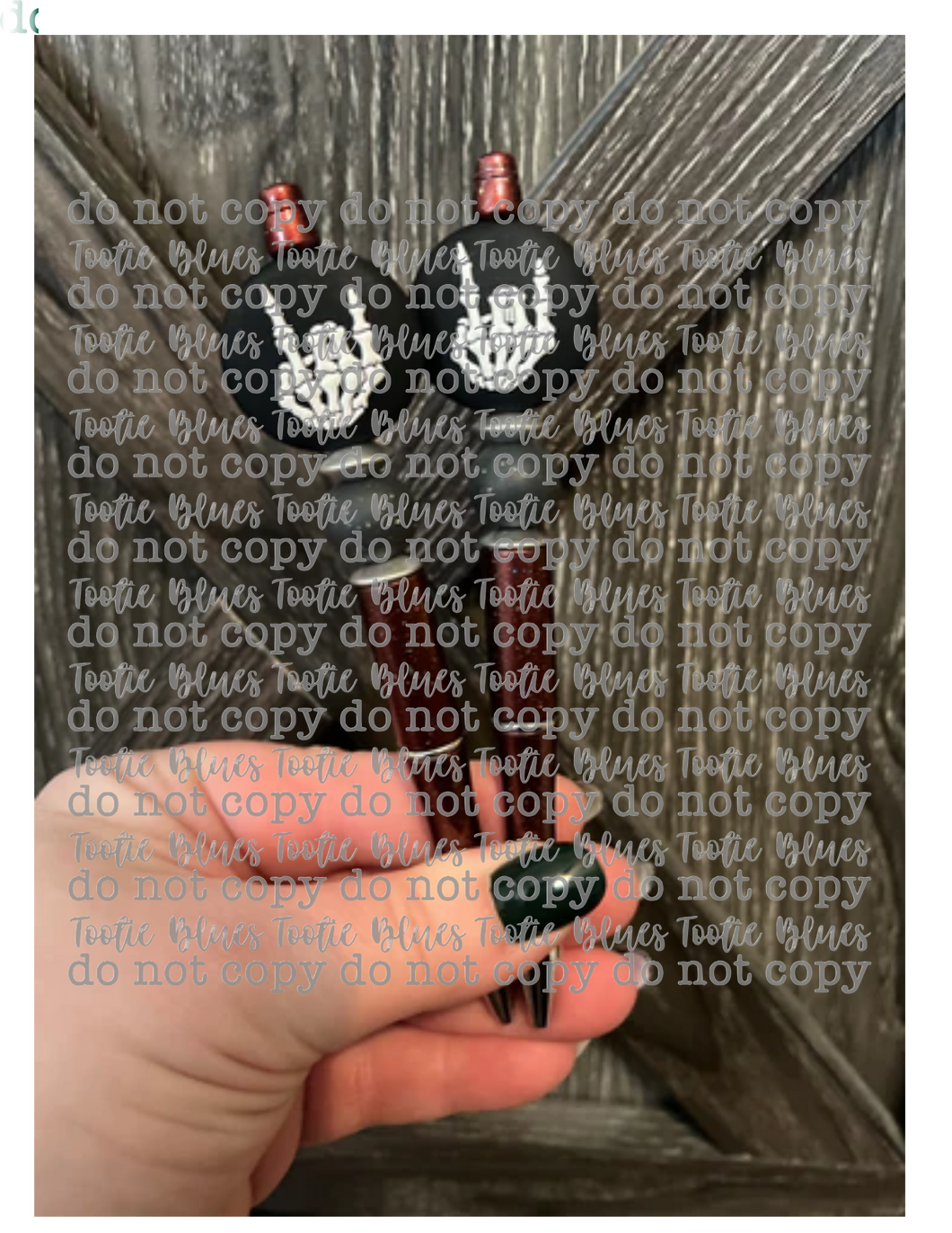 Skellie Rocker Beaded Pen